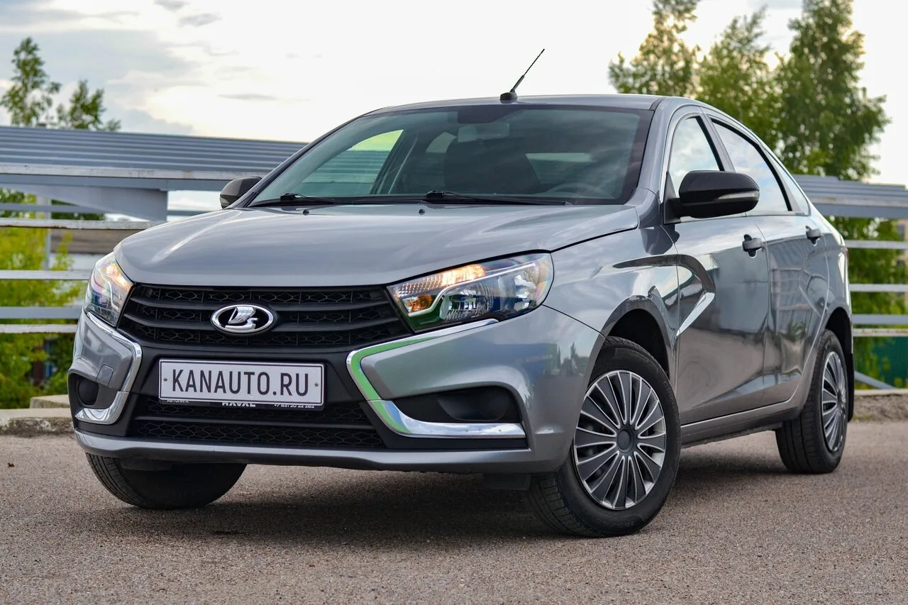 💎 Lada Vesta можно купить в кредит по 17 тыс.р. без первого взноса.