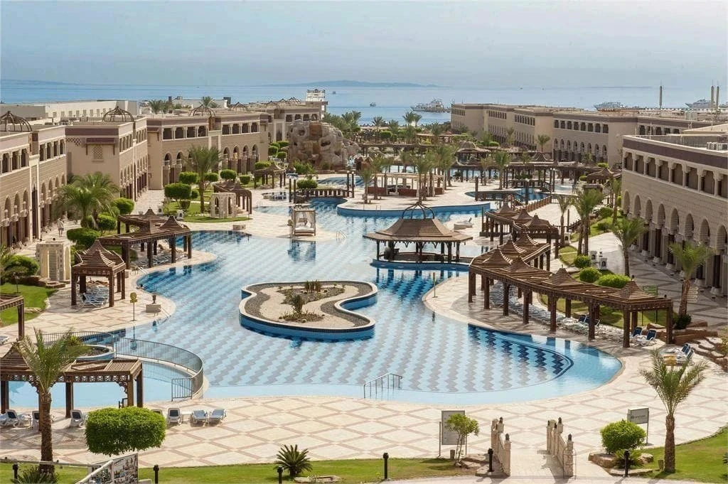 Sunrise Sentido Mamlouk Palace Resort 5* — ваш восточный оазис на побережье Красного мо...