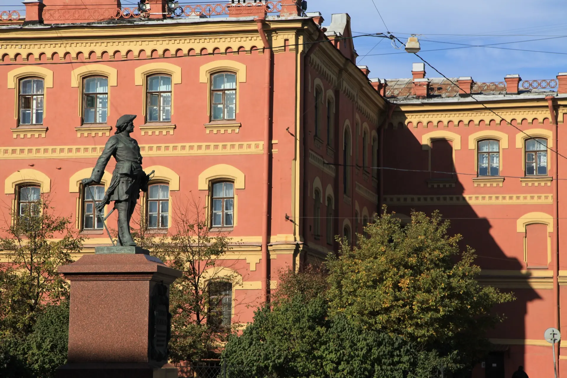 Дорогие жители Выборгского района!