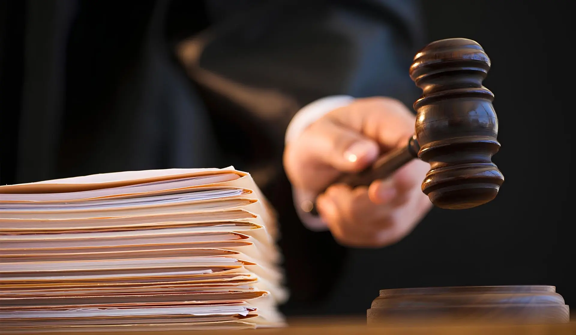 Поступило уголовное дело по факту превышения должностных полномочий