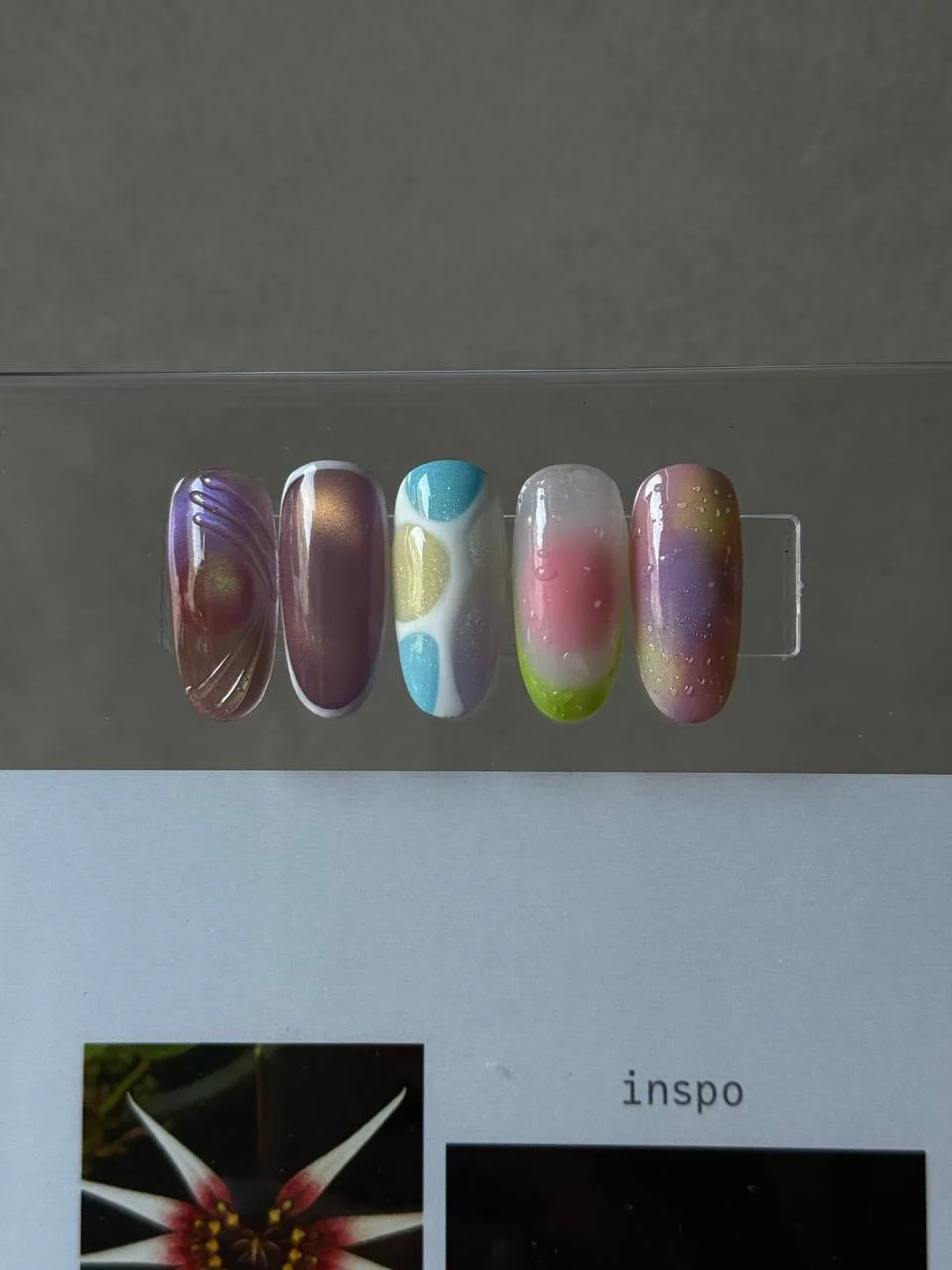 Вчерашние новости: в питерском магазине ParisNail прошел мастер-класс по трендам в маникюре вместе с
