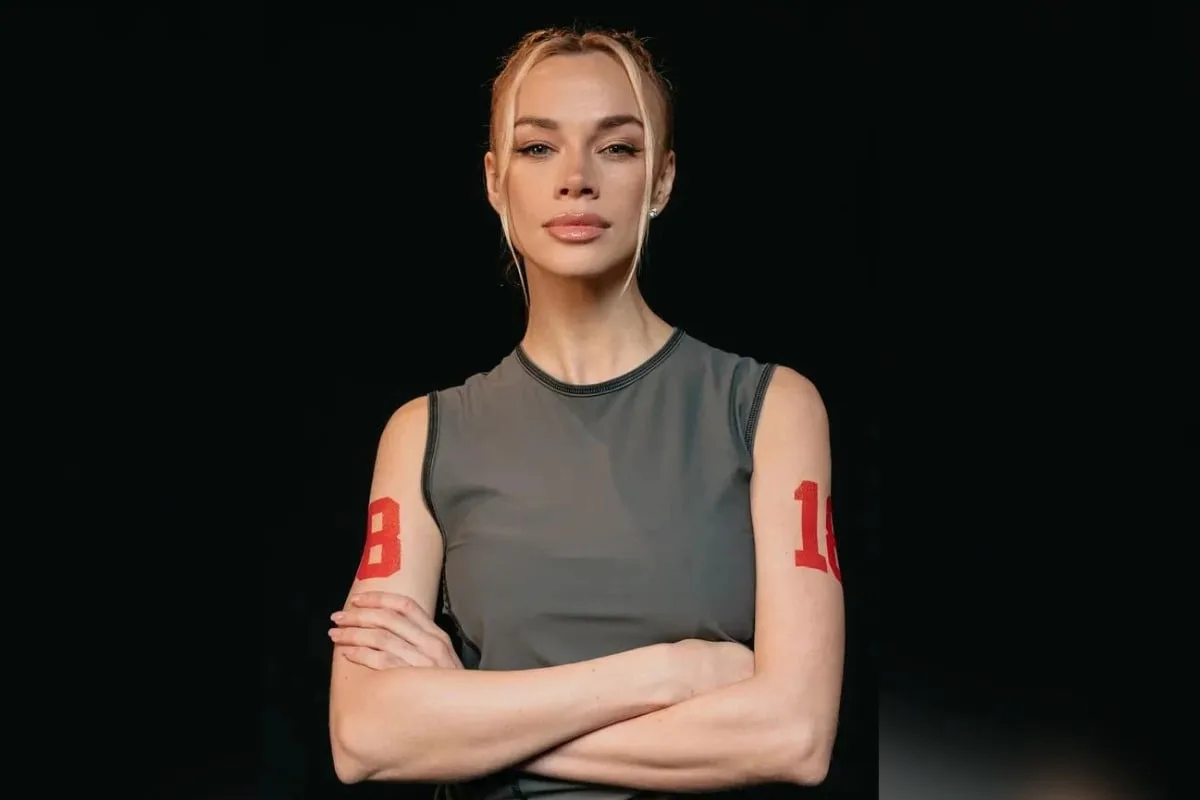 Уральская модель Юлия Власова покинула шоу «Титаны» на ТНТ
