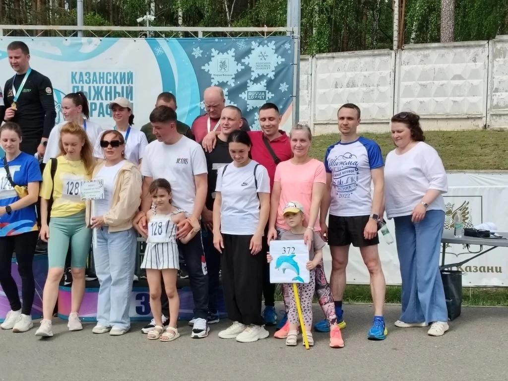 Сегодня состоялся **забег по спортивному ориентированию среди родителей**! 🏃‍♂️🌲