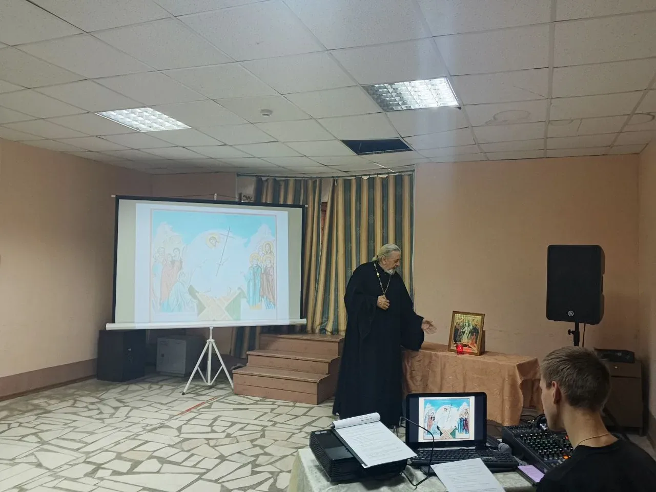 🕊️14 апреля в Мосоловском СДК было проведено торжественное мероприятие «Светлое Христово Воскресени