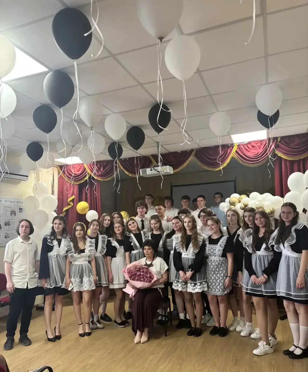 Пусть новый этап жизни принесет вам яркие 🤝возможности, верных друзей и исполнения сам...