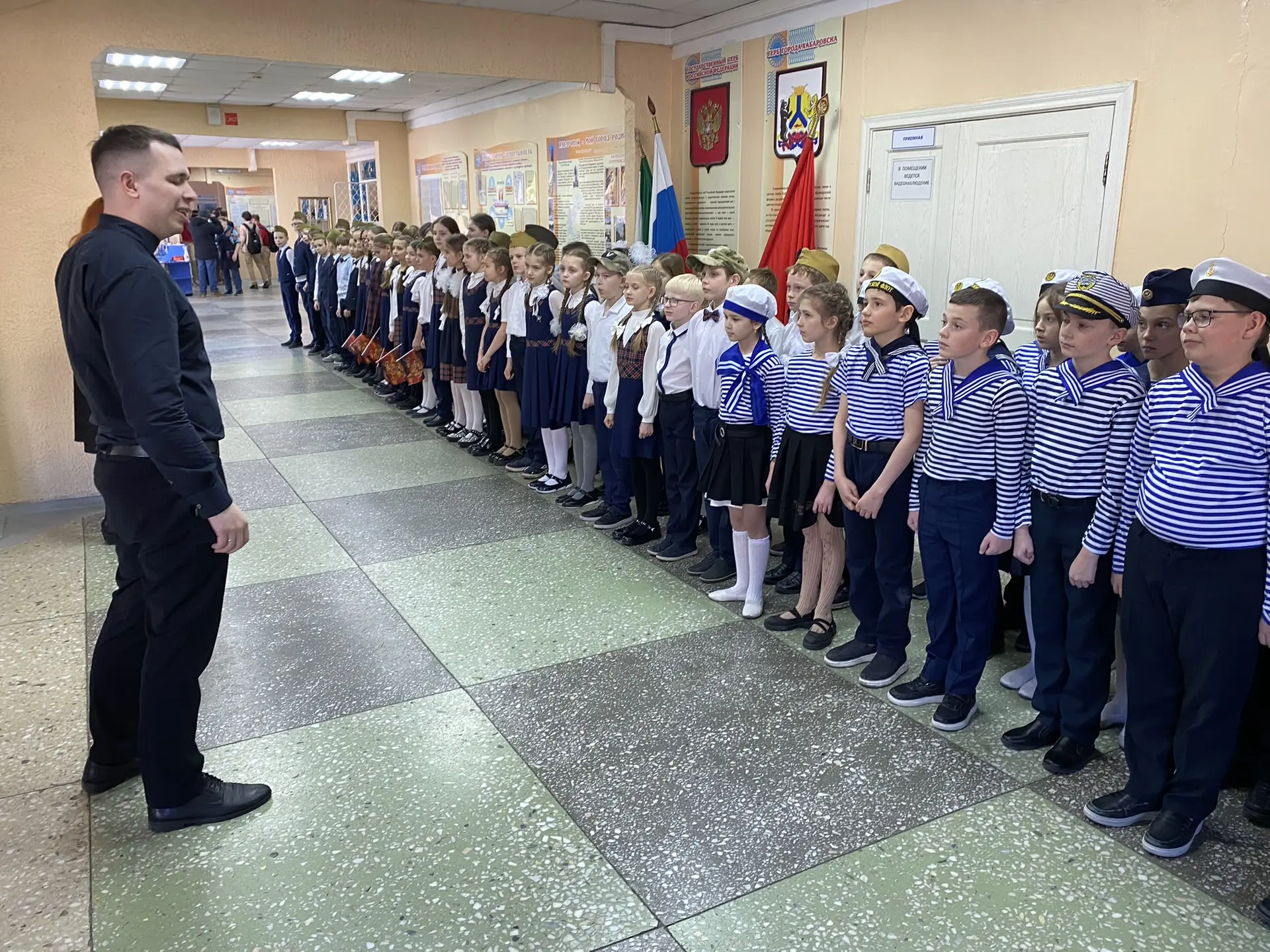 В нашей школе на этой неделе царила особая атмосфера: в рамках Всероссийского месячника военно-патри