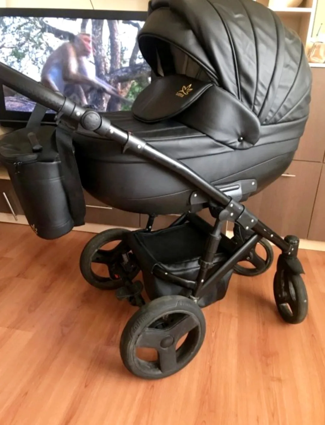 Продам КОЛЯСКУ Esperanza Lotus Sport Eco 2 в 1- прекрасная, стильная, современная, удобная, маневрен