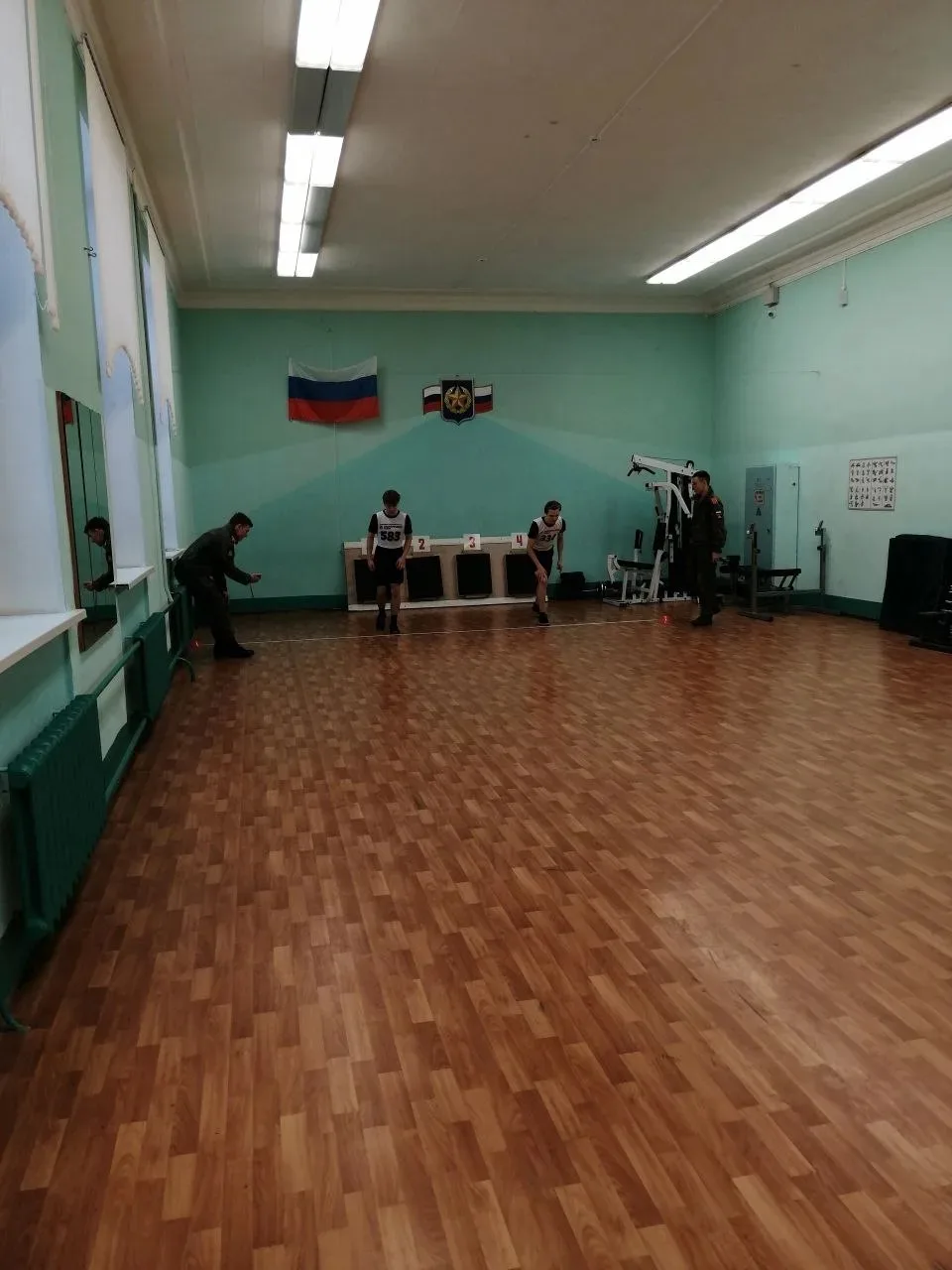 Поздравляем команду гимназии! 9 февраля 2 команды нашей гимназии участвовали в соревнованиях по воен