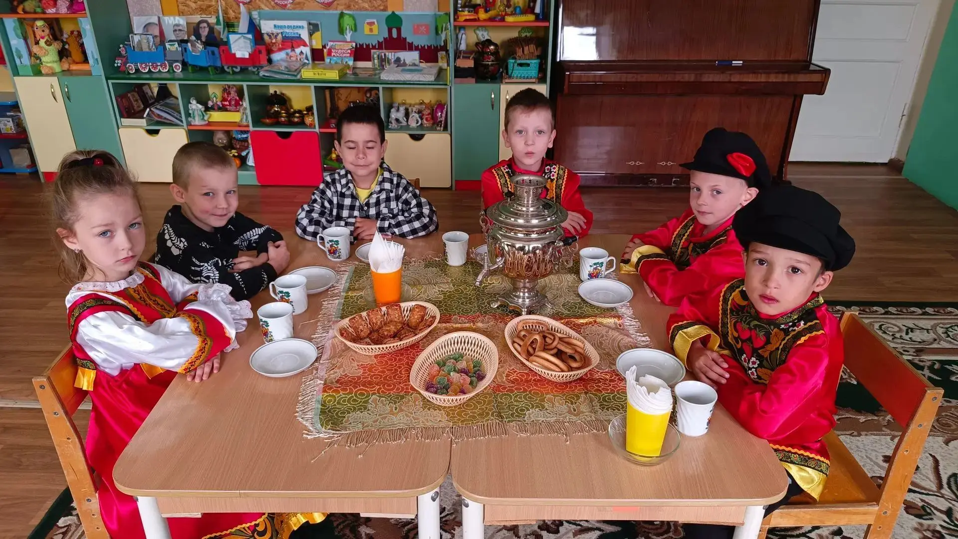 Праздник русского самовара.