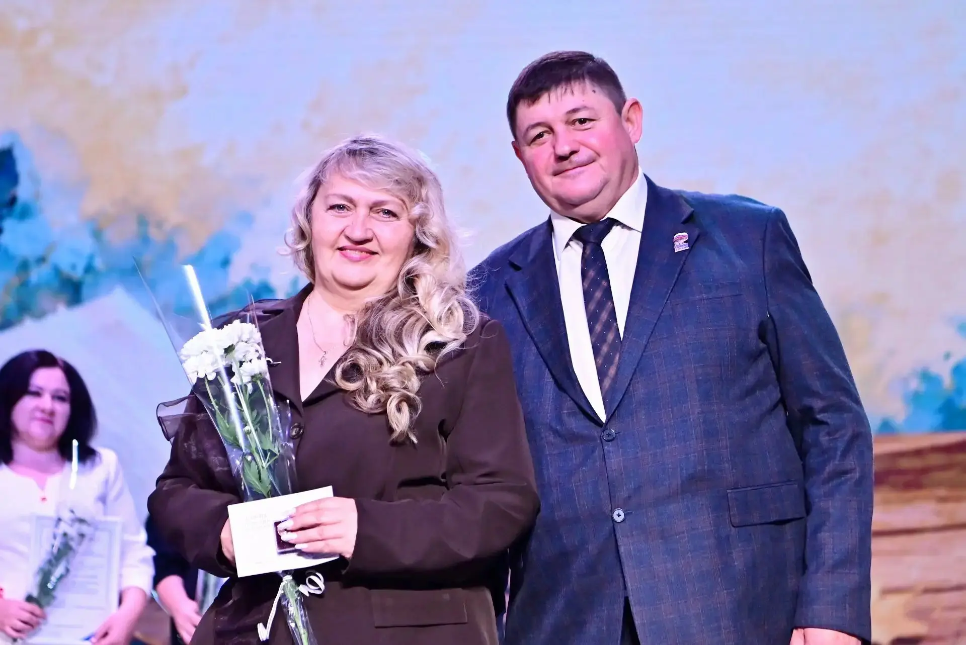 Сегодня в городском Доме культуры чествовали педагогов Прикумья. В преддверии Дня учите...