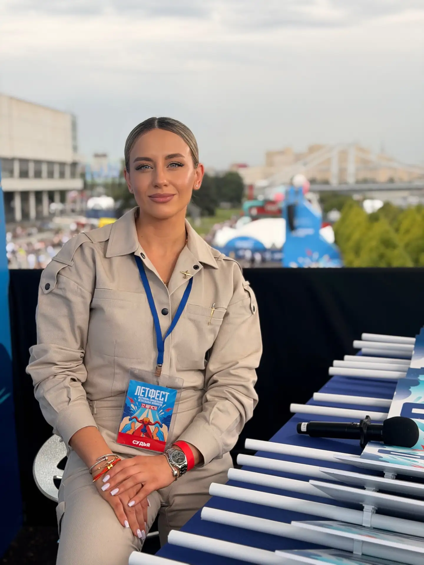 В эту субботу я побывала на Летфесте — в качестве члена жюри 😎 Судила участников вмест...