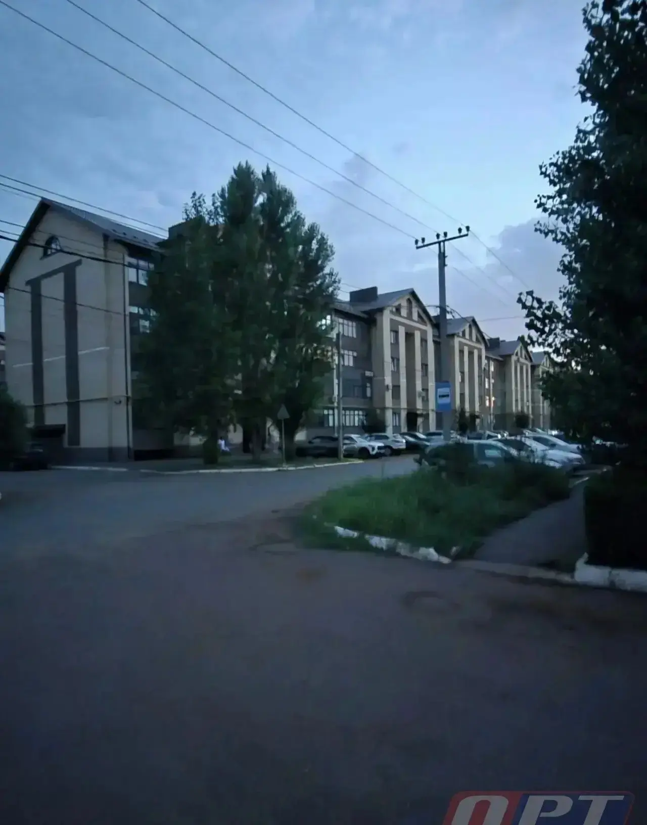 😱 В Пригородном свет отключили на весь день вместо двух часов: жители жалуются на испорченные проду