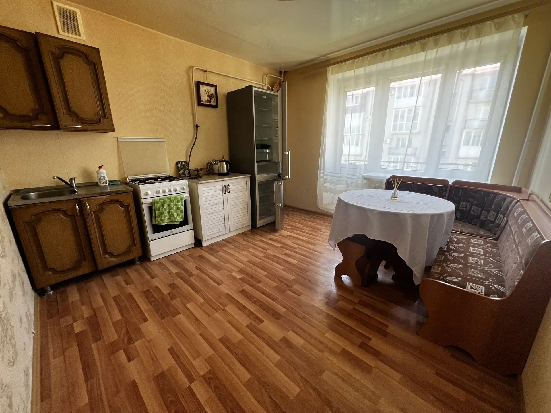 Сдам однокомнатную квартиру на длительный срок по адресу: ул. Красная 57/4
Все вопросы по телефону: 