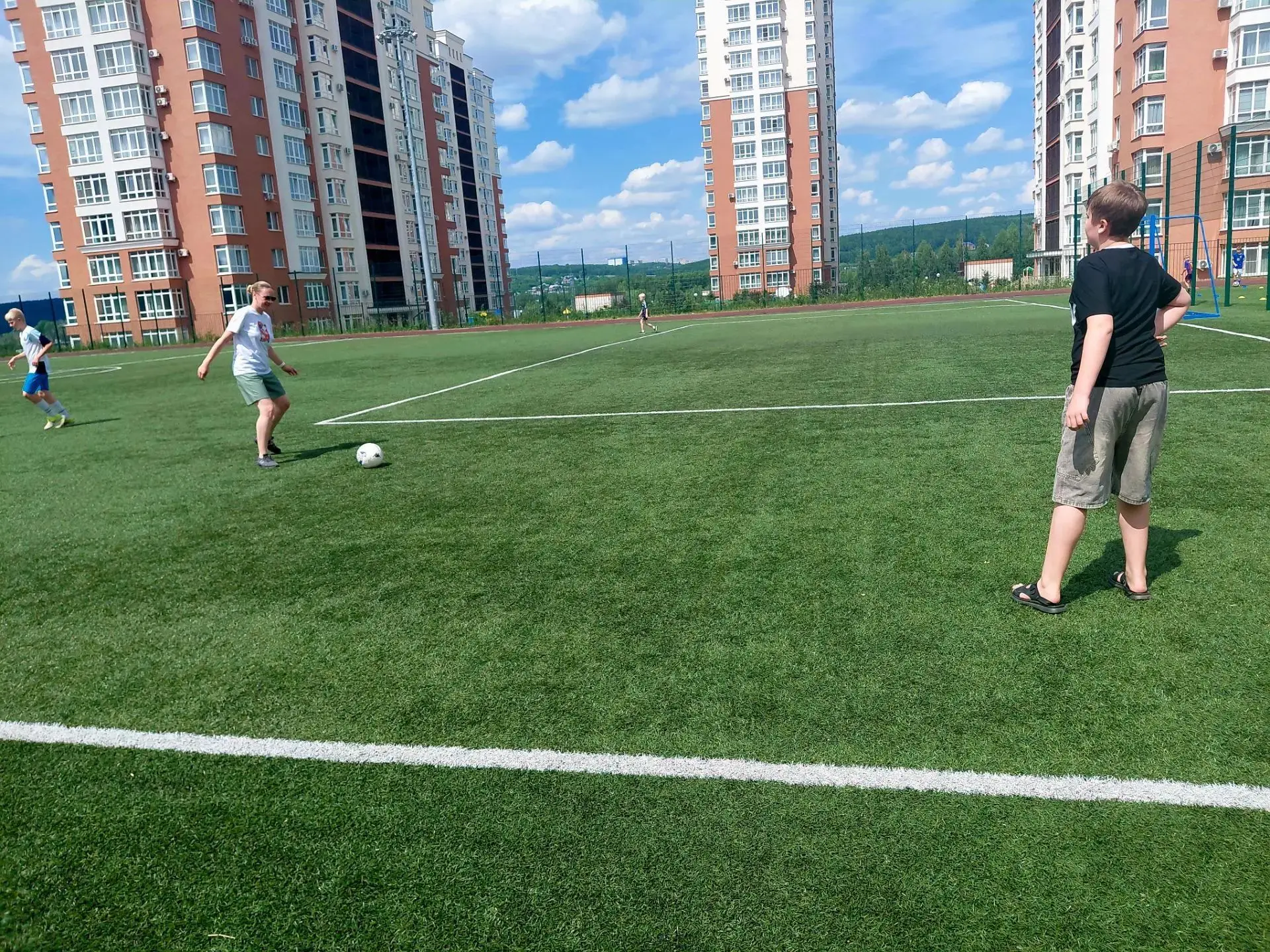 ⚽Лето + наставник + спортивная площадка = максимум энергии ⚡

🤩Летние каникулы в разгаре,а ученики 