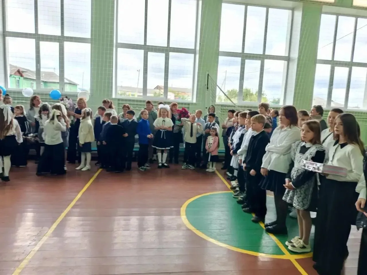 1 сентября наша школа вновь наполнилась радостными голосами, улыбками и волнением — нас...