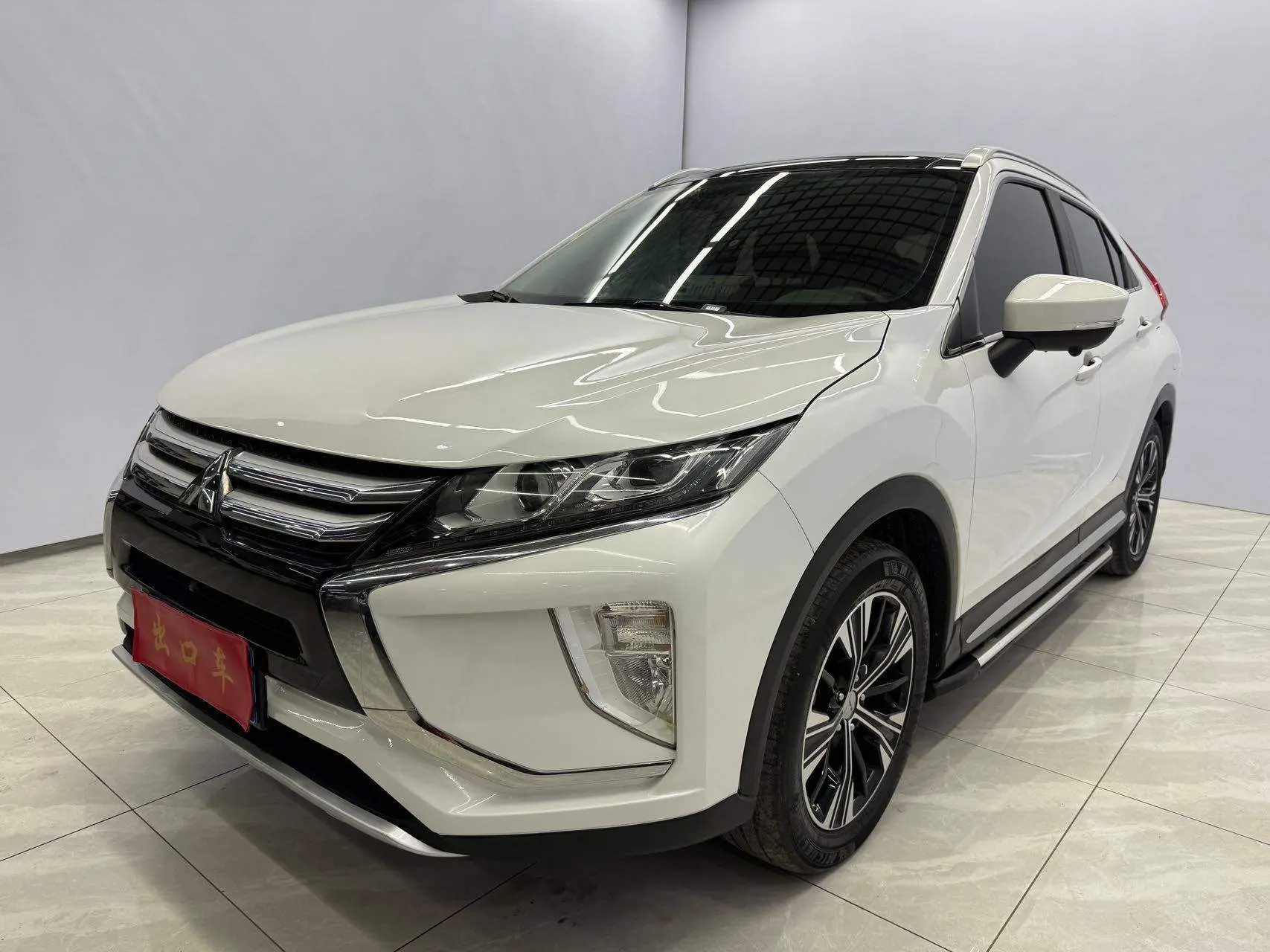 Mitsubishi Eclipse Cross 2021 1.5T CVT 2WD Dream Edition 
【Привод】 2вд
【Цвет】белый
【Изготовление】 20