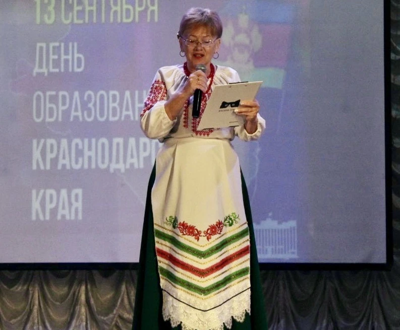 🎶 Сегодня мы хотим поздравить с днём рождения нашу коллегу - Роенко Галину Павловну!