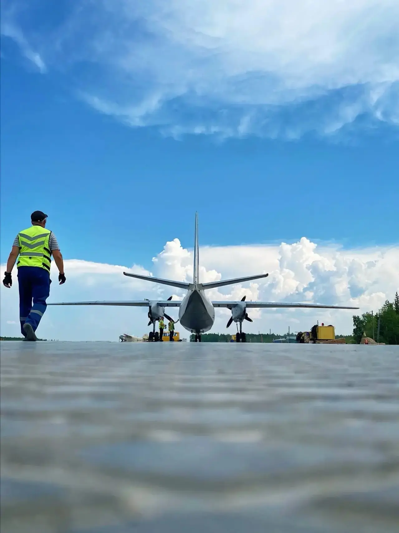 Расписание движения самолетов Аэропорт «Олёкминск» весенне-летний период