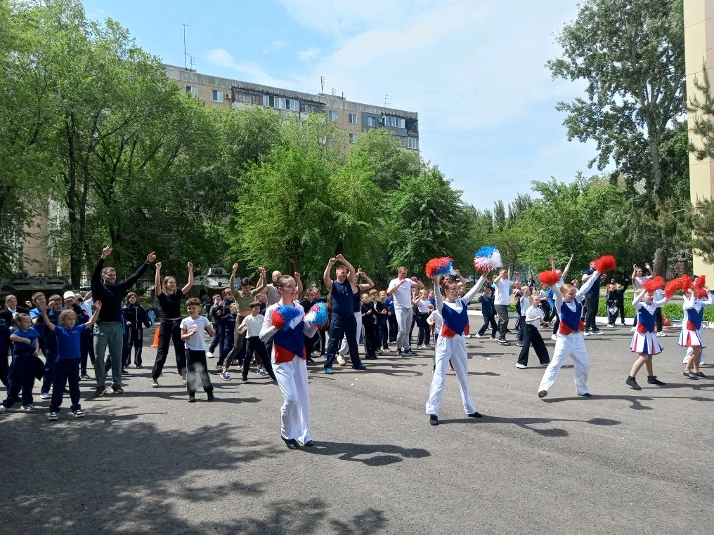 Мама, папа, я - спортивная семья!»     15 мая  в Международный  день  семьи,  в школе был организова