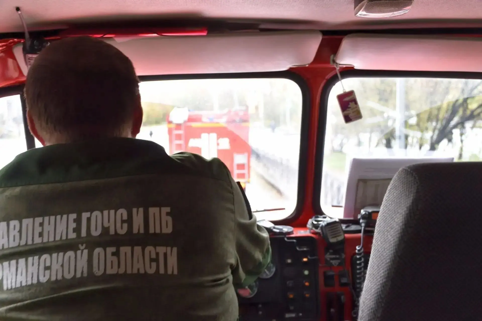 На трассе Умба — Кандалакша в Мурманской области перевернулся автомобиль Toyota Hilux. ...