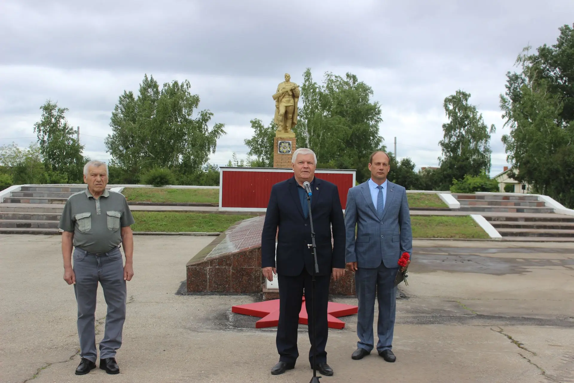 #деньПамятиСкорби