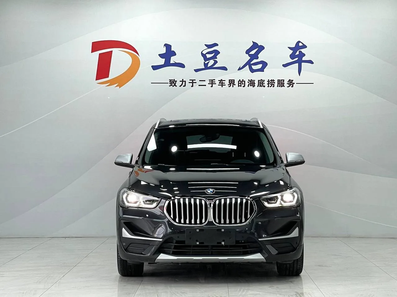 BMW X1
Двигатель 1.5T (150 л.с)🚀
Цвет черный 🏴
Год 2022
Пробег 40500 км
Оригинальная краска  👌
Да