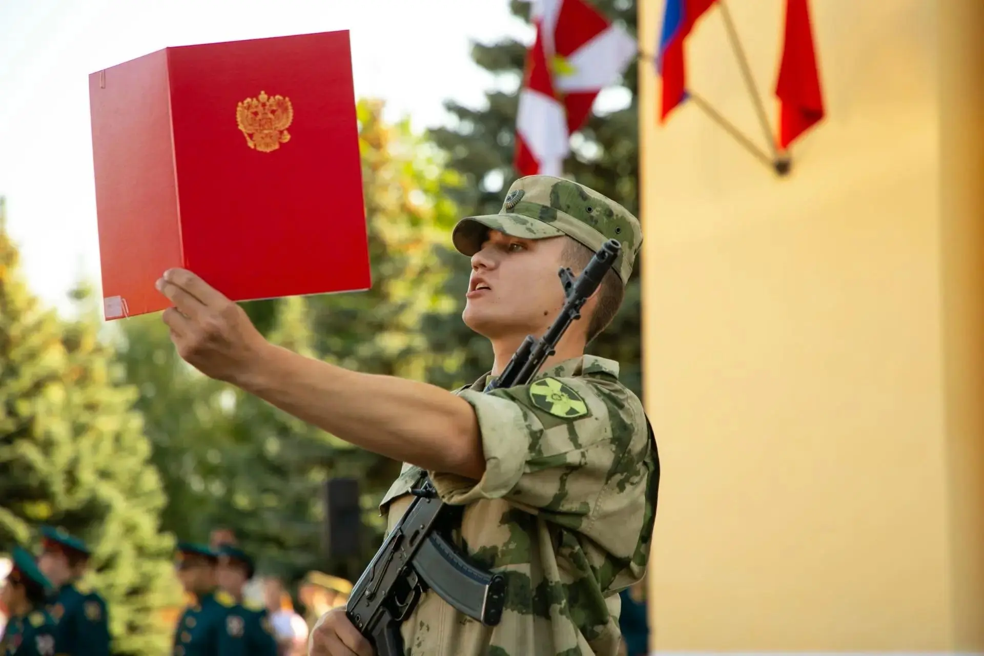 В войсковой части 3419 состоялось торжественное принятие Военной присяги новым пополнен...
