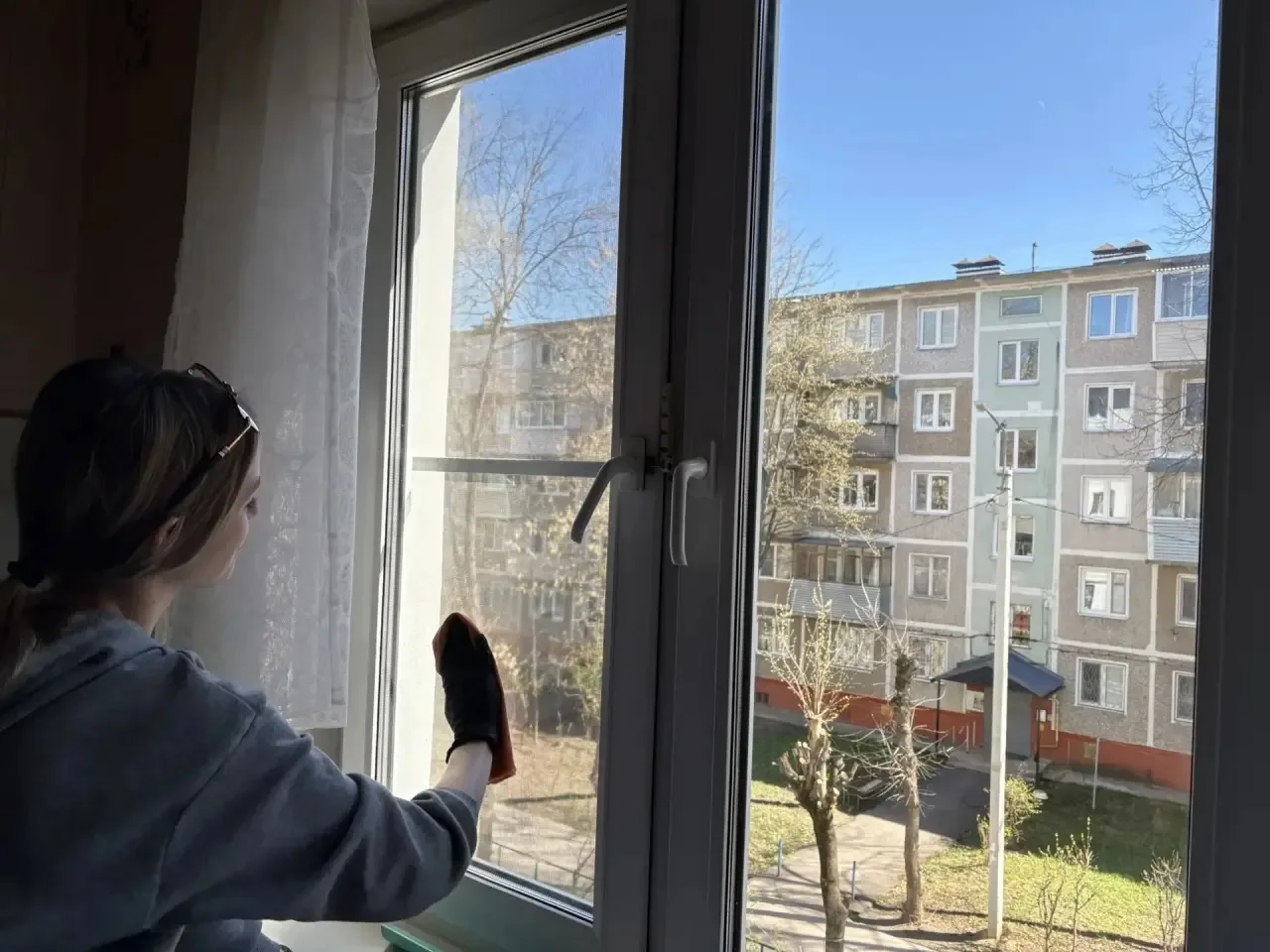 Во Всемирный день Земли волонтеры первичного отделения МБОУ «Эффективная школа» (школа №16) совместн