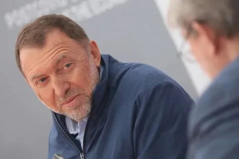 Миллиардер Олег Дерипаска предложил россиянам перейти на жёсткий график — с 8 утра до 8 вечера, вклю