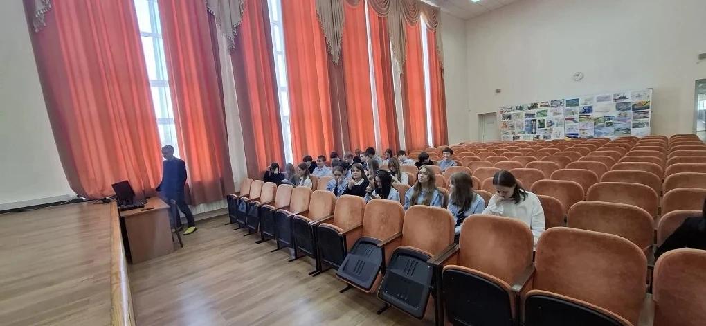 13 марта обучающиеся 7А класса погрузились в мир железнодорожных профессий, посетив юго-восточную де