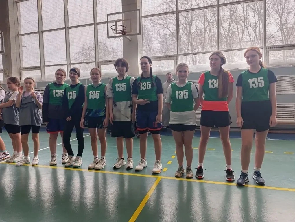 Гордимся нашими детьми!  Наши девочки заняли 🥇1 место 🏆в баскетболе🏀 Ура!  Со счётом 53:0.
