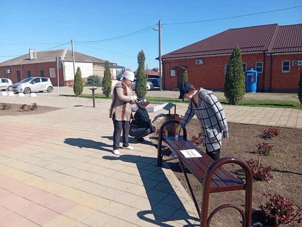 Порядок - дело общее  Желание видеть свой район красивым и ухоженным, особенно в преддверии любимых 