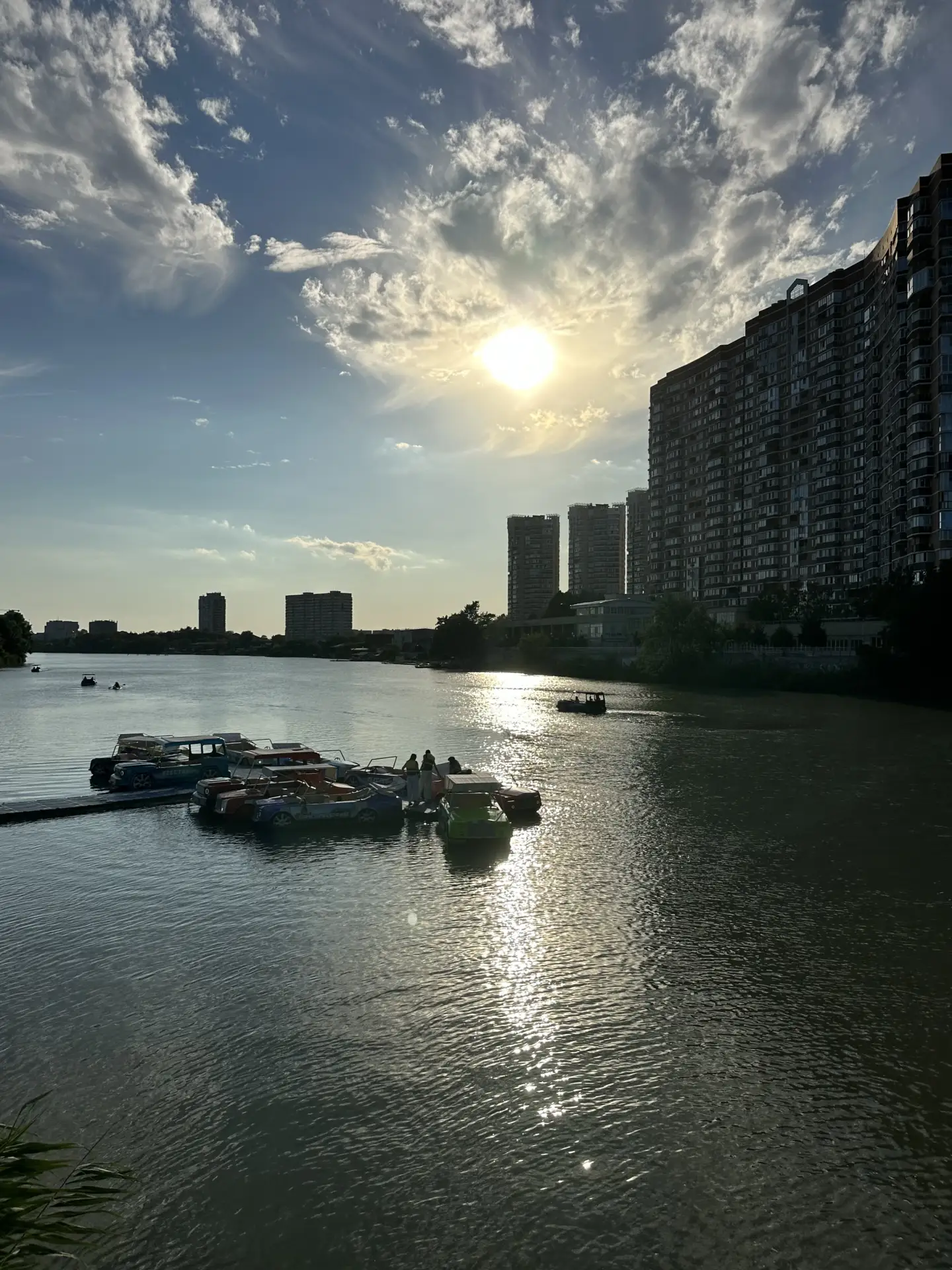 🛥️Полюбите тишину, в ней надежда шепчет имя того, кто ещё в пути. В этом штиле вы пере...