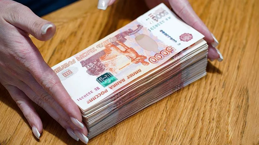 ❗️Путин запретил вывозить наличные рубли за границу свыше миллиона