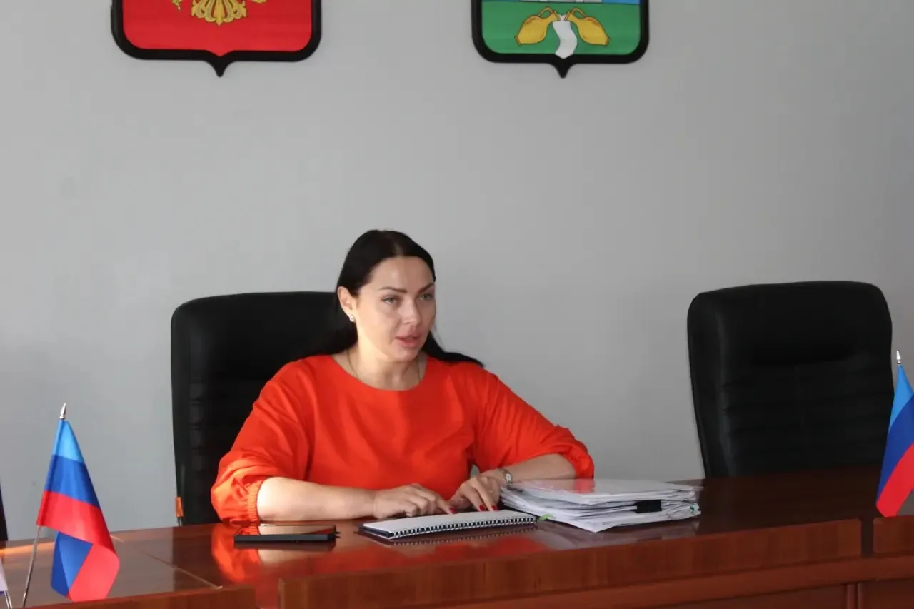 Сегодня провела еженедельное совещание с руководителями структурных подразделений и под...