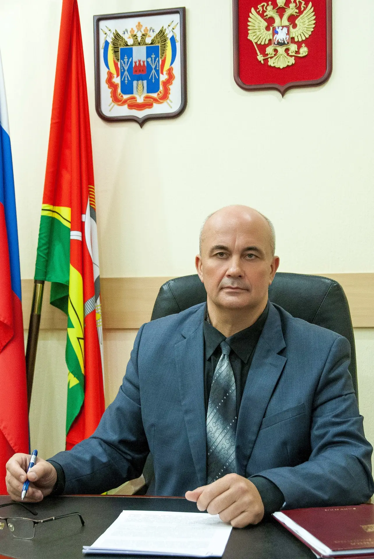 📣Глава Администрации Тарасовского района Григорий Бадаев в прямом эфире ответил на воп...