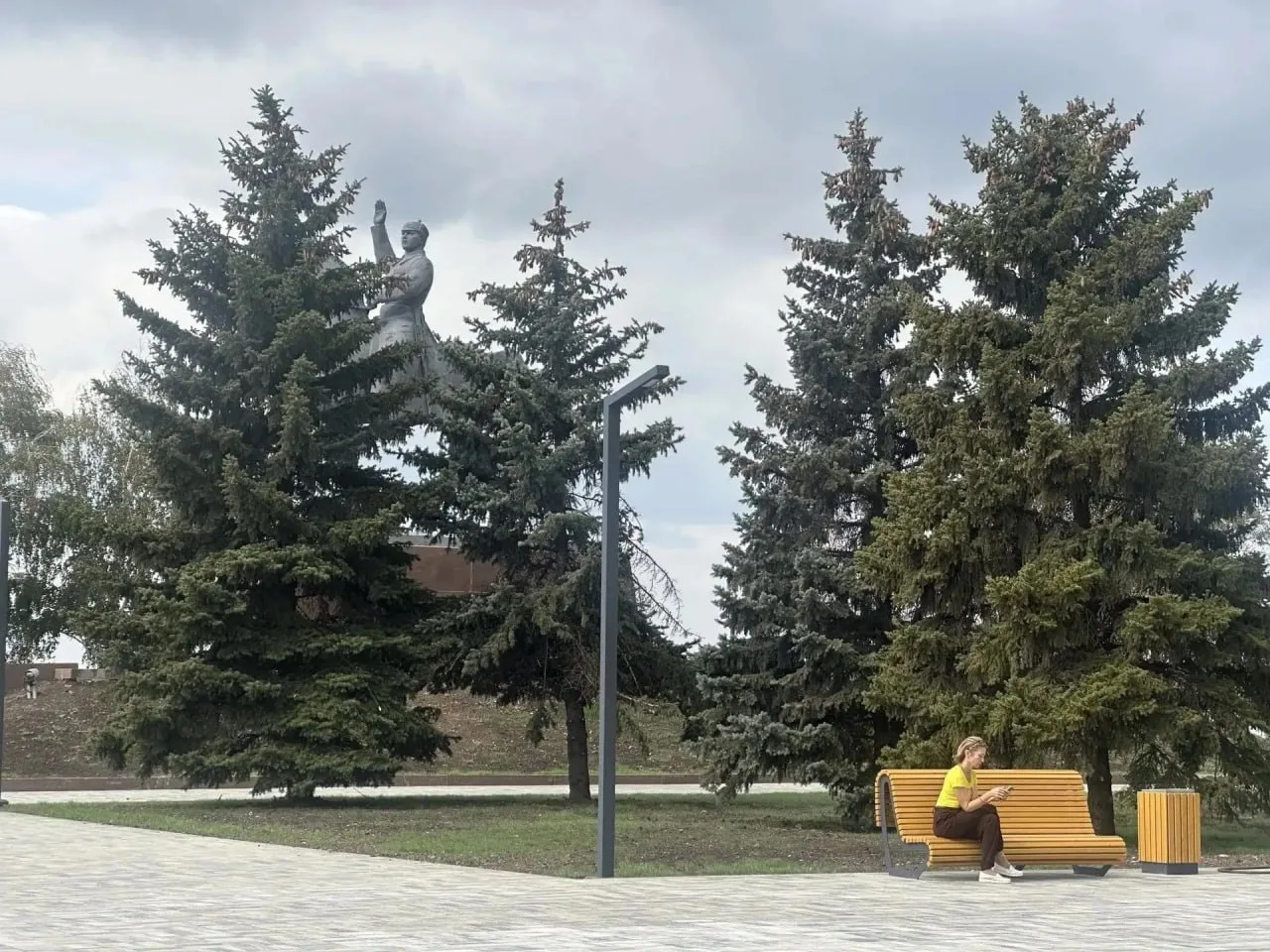 🥰 Обновлённый сквер Ворошилова в Луганске принял первых посетителей