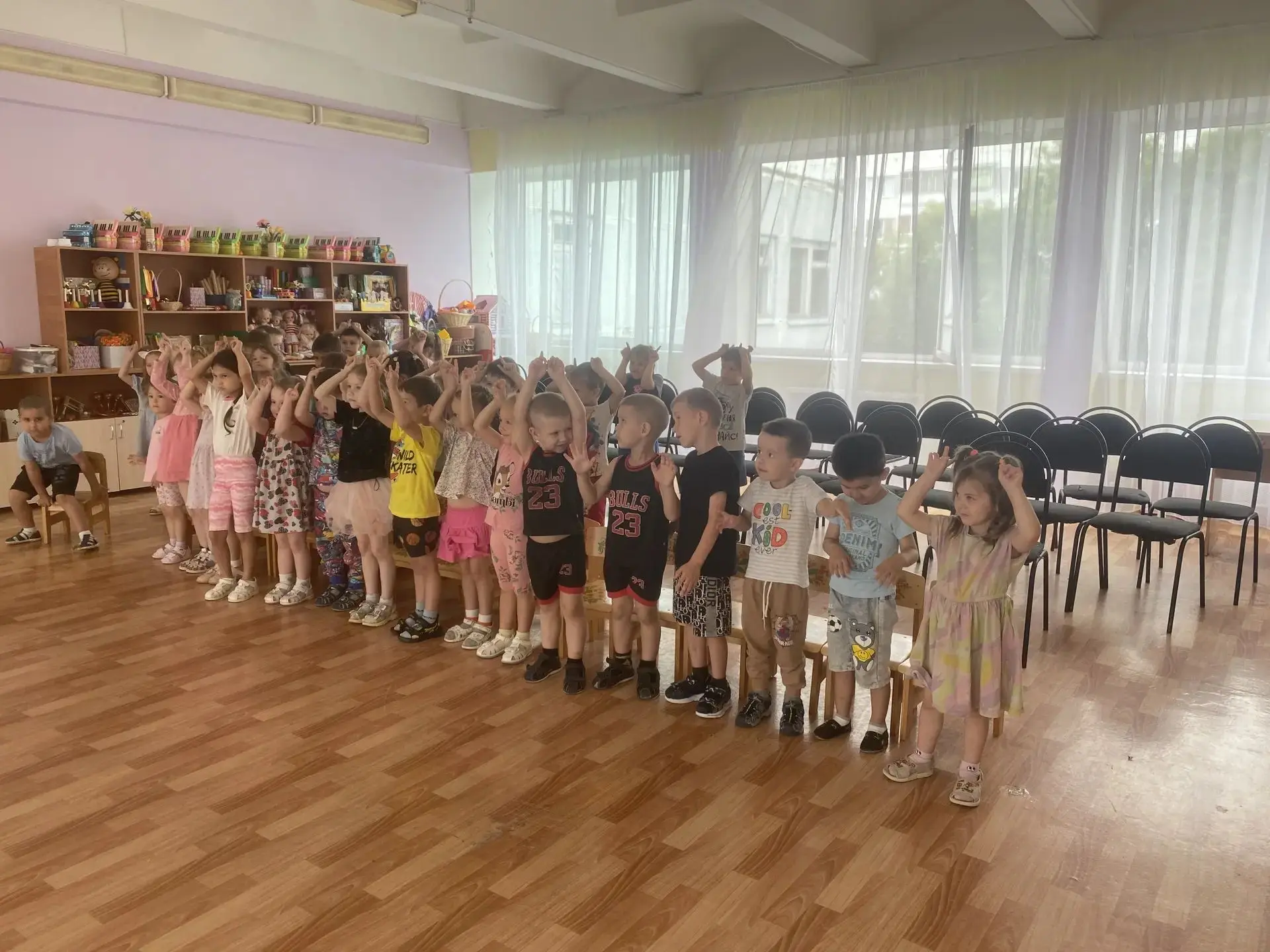 Сегодня воспитанники детского сада приняли участие в увлекательном спортивном празднике...