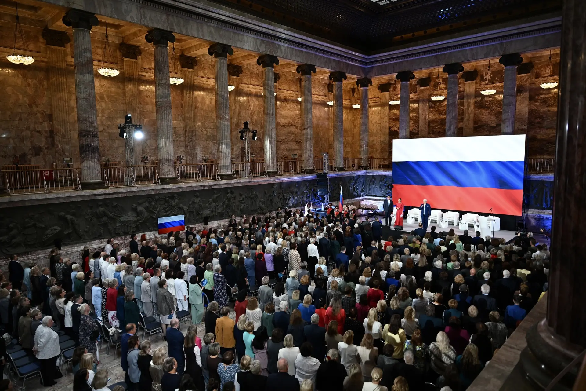 Изображение 3 к публикации «Александр Дрозденко»