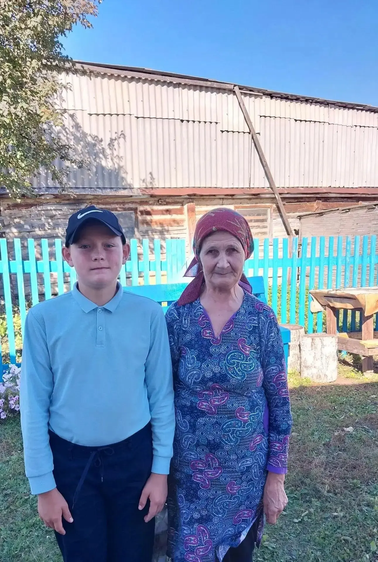 МЫ ПРОДОЛЖАЕМ ПОЗДРАВЛЯТЬ НАШИХ УВАЖАЕМЫХ УЧИТЕЛЕЙ -ВЕТЕРАНОВ ❤️