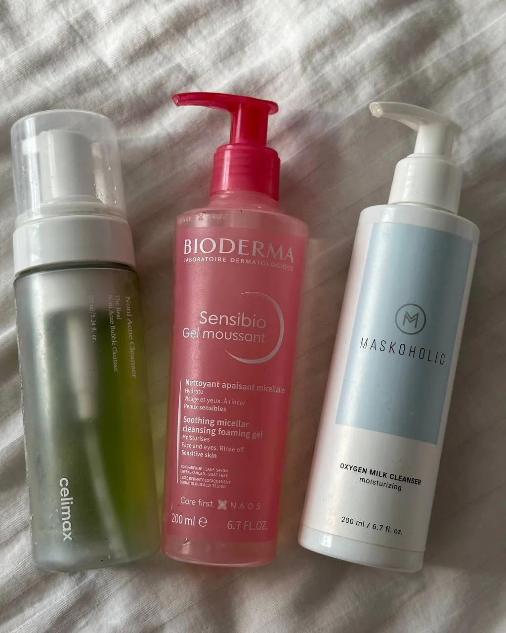 Три моих любимых средства для умывания 💚.

— пузырьковая пенка CELIMAX the real noni acne bubble cl