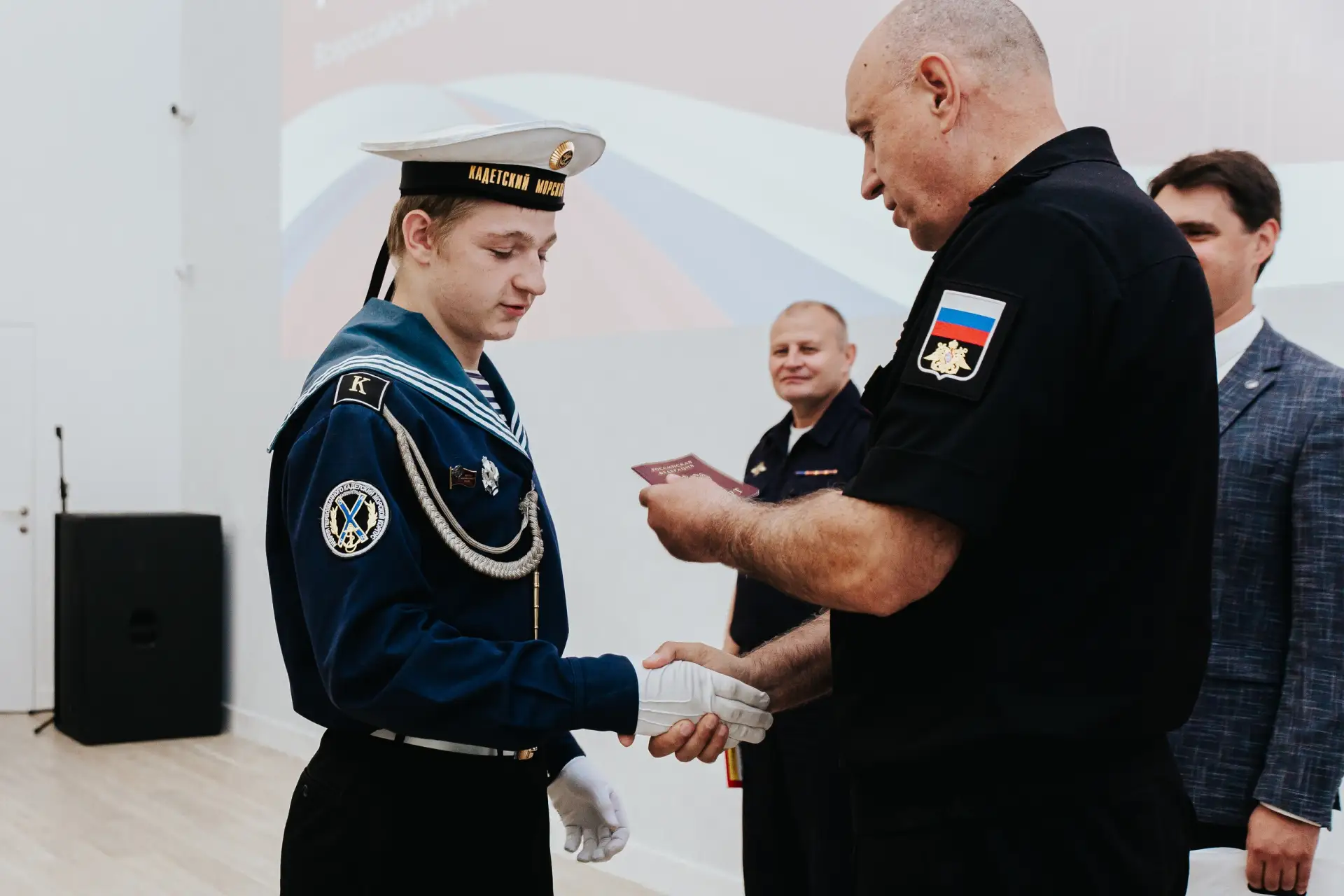 Свой первый паспорт — в канун Дня Военно-морского флота ⚓