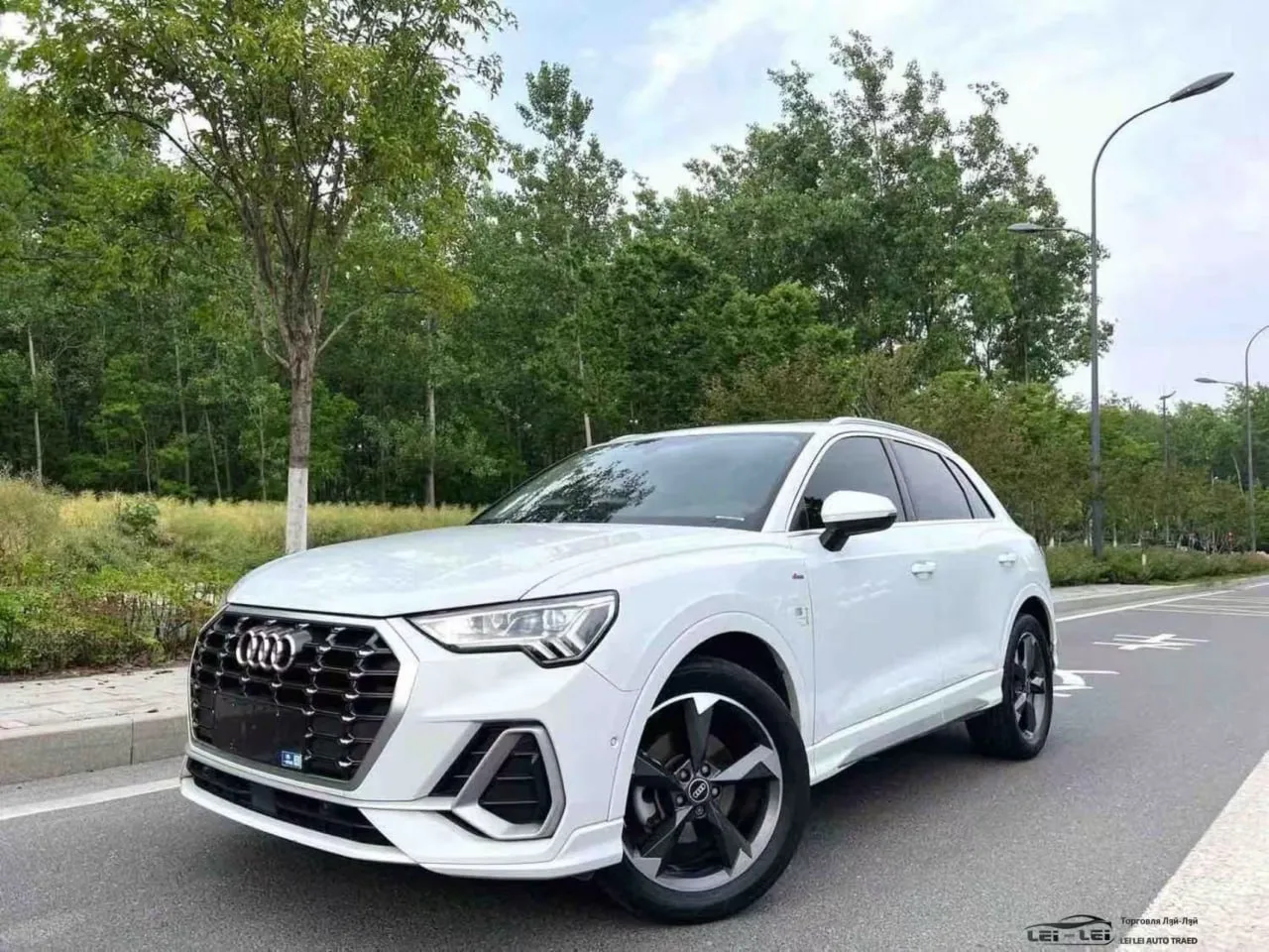 Audi Q3 2022 1.4TFSI 35TFSI Fashion Dynamic Edition Automatic
⚙️ Привод: 2WD (передний привод) 🛞
🔧