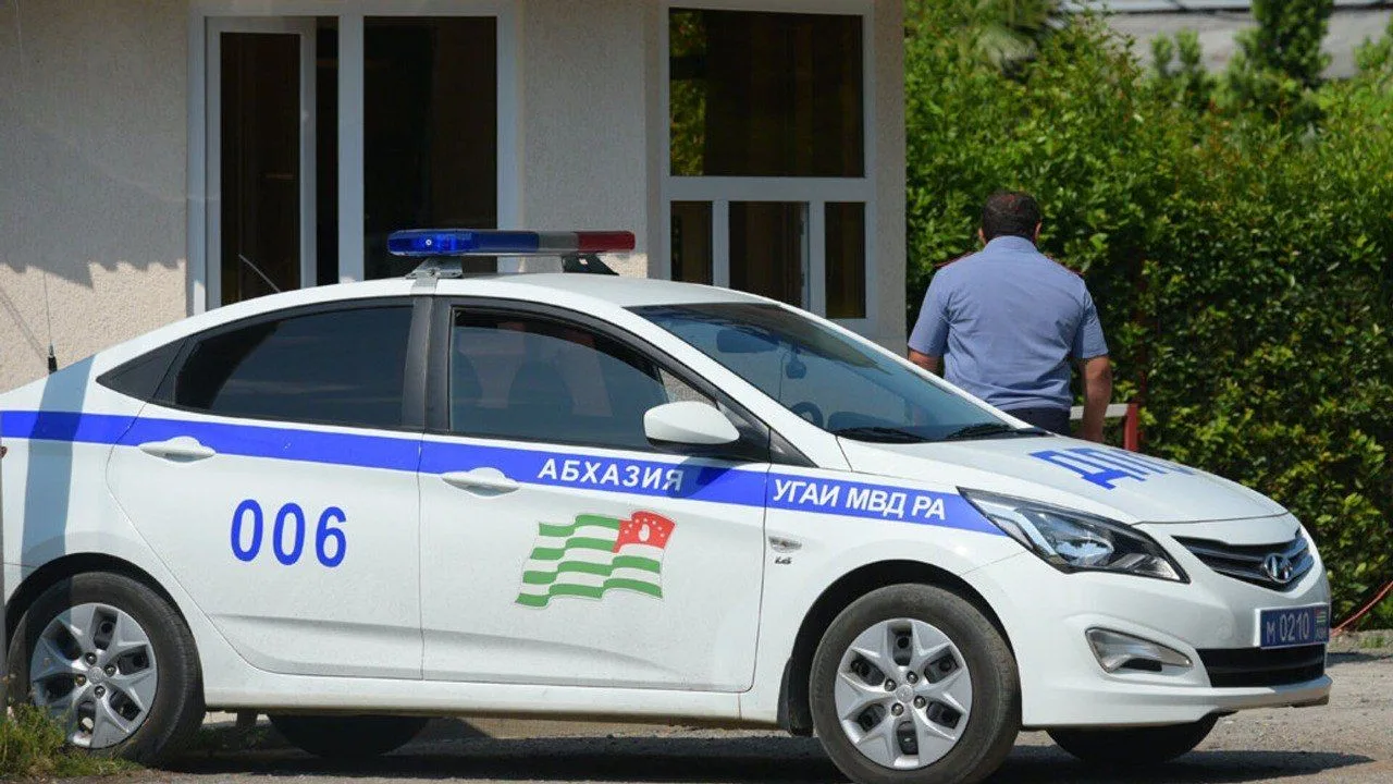 Российским водителям навязали абхазскую страховку

Парламент Абхазии решил, что зарабатывать на росс