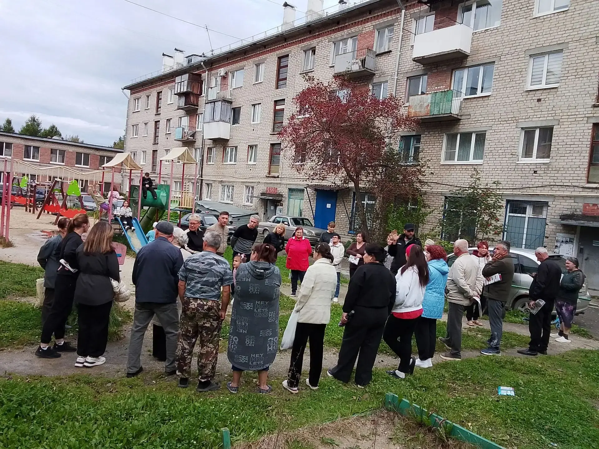 У жителей Первомайского поселка основной проблемой является благоустройство.