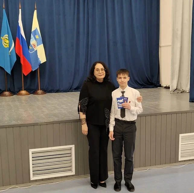 В Доме культуры с. Икряное состоялось торжественное мероприятие, посвящённое празднованию Дня местно
