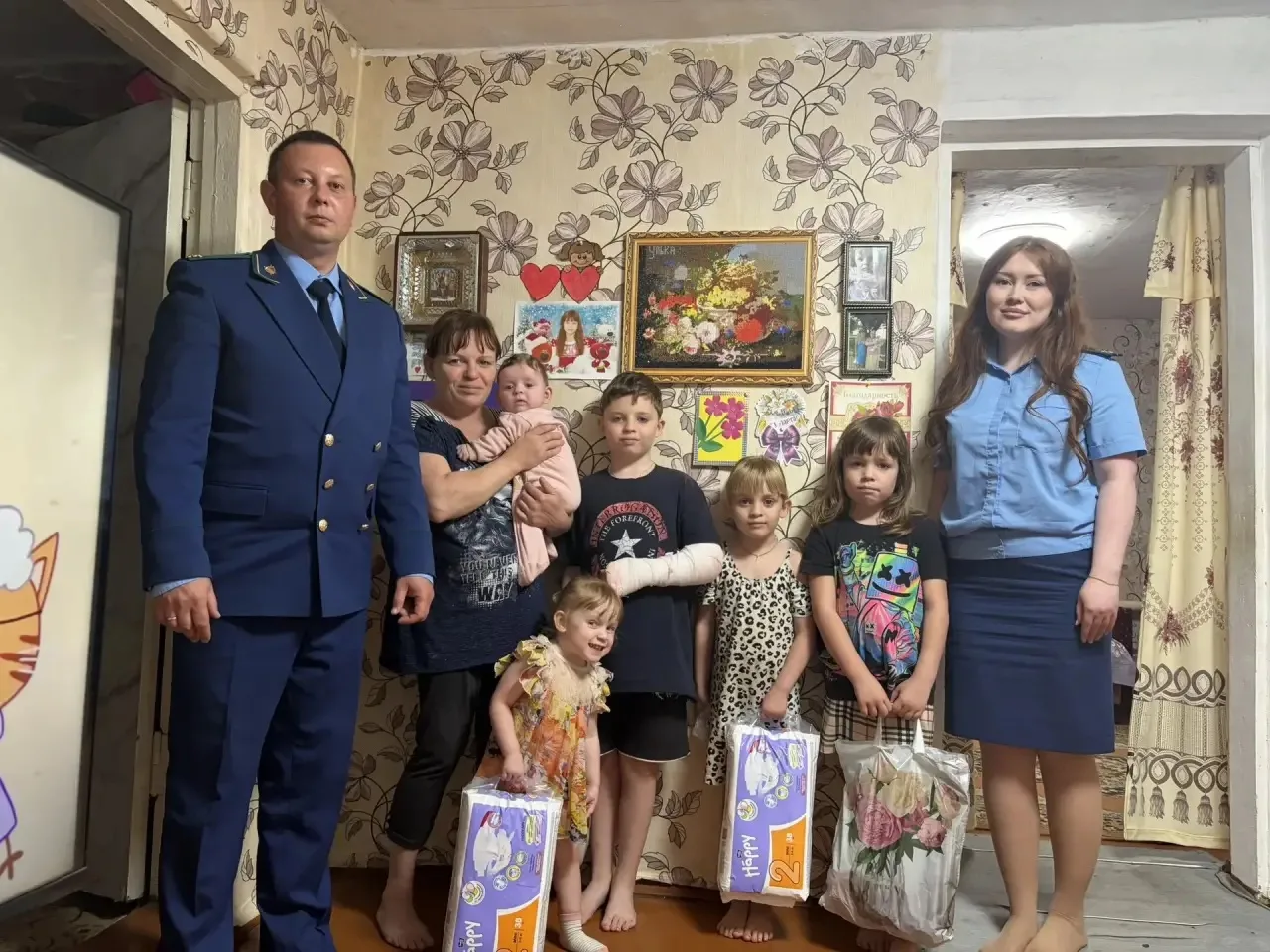 Сотрудники прокуратуры Славяносербского района Луганской Народной Республики в Междунар...