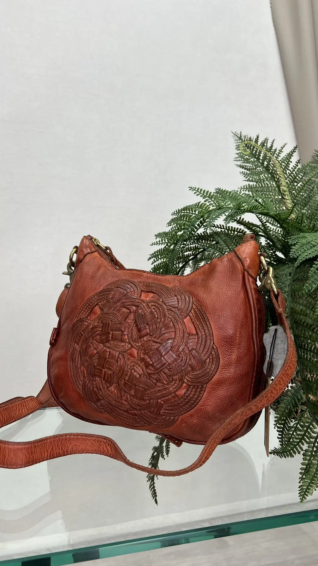 ART VINTAGE luxury 
Ручная работа 

🔸Материал: натуральная кожа буйвола
🔸Цена: 15800₽
🔸Размер: 30
