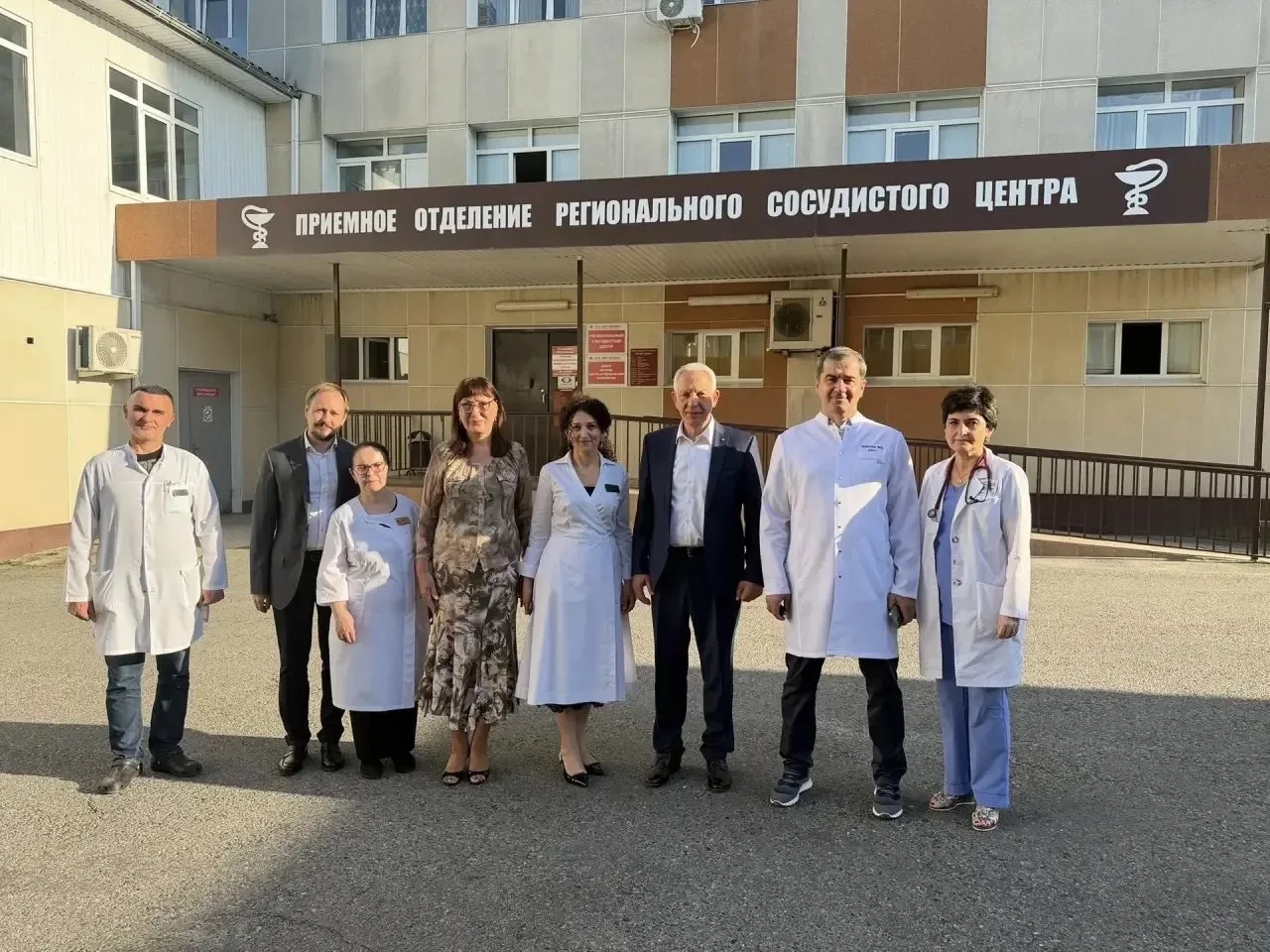 Карачаево-Черкесию с рабочим визитом посетил президент НМИЦ им. В. А. Алмазова, главный внештатный с