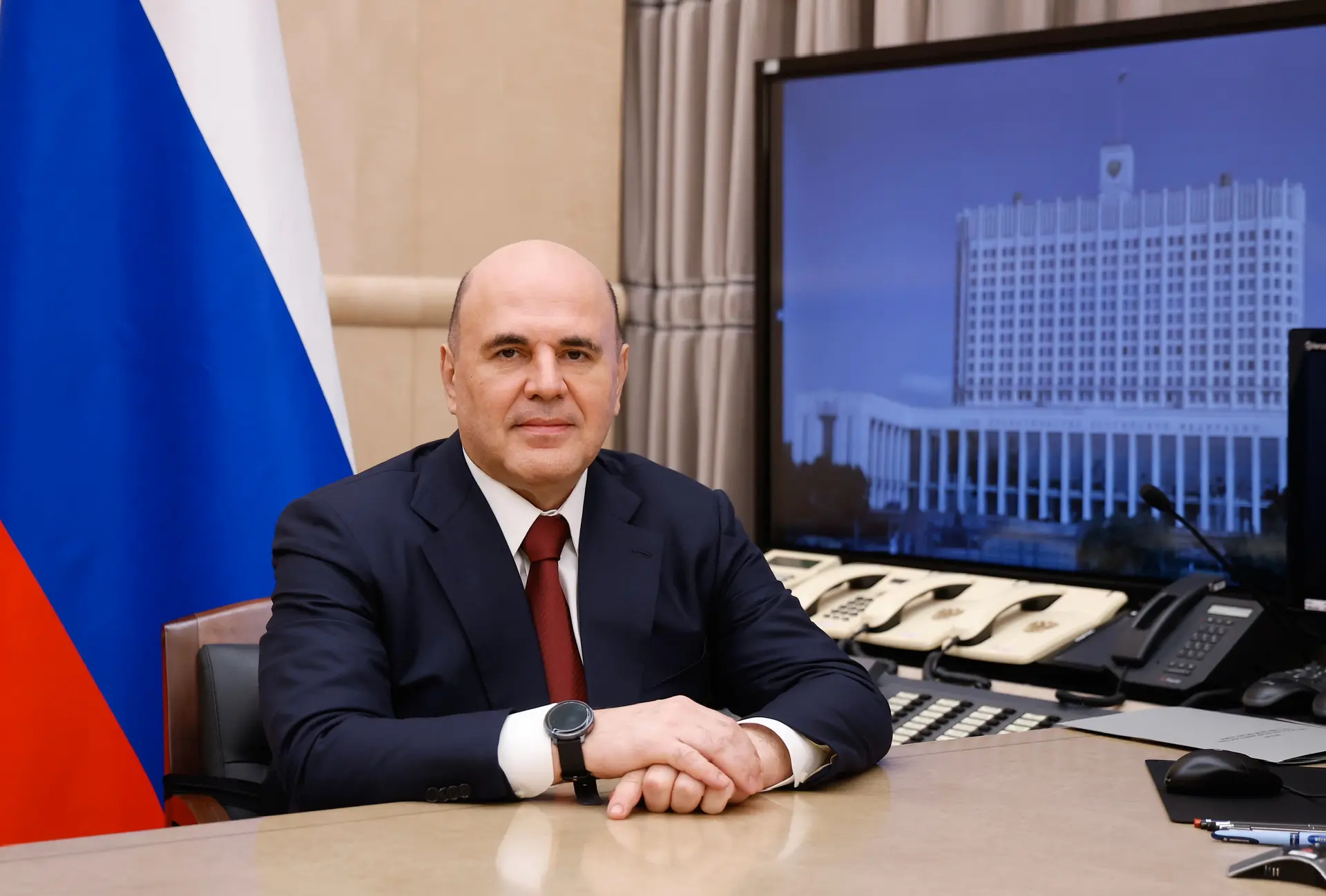 Михаил Мишустин поздравил работников и ветеранов угольной промышленности с профессионал...